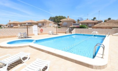 Revente - Villa - Torrevieja - Los Balcones - Los Altos del Edén