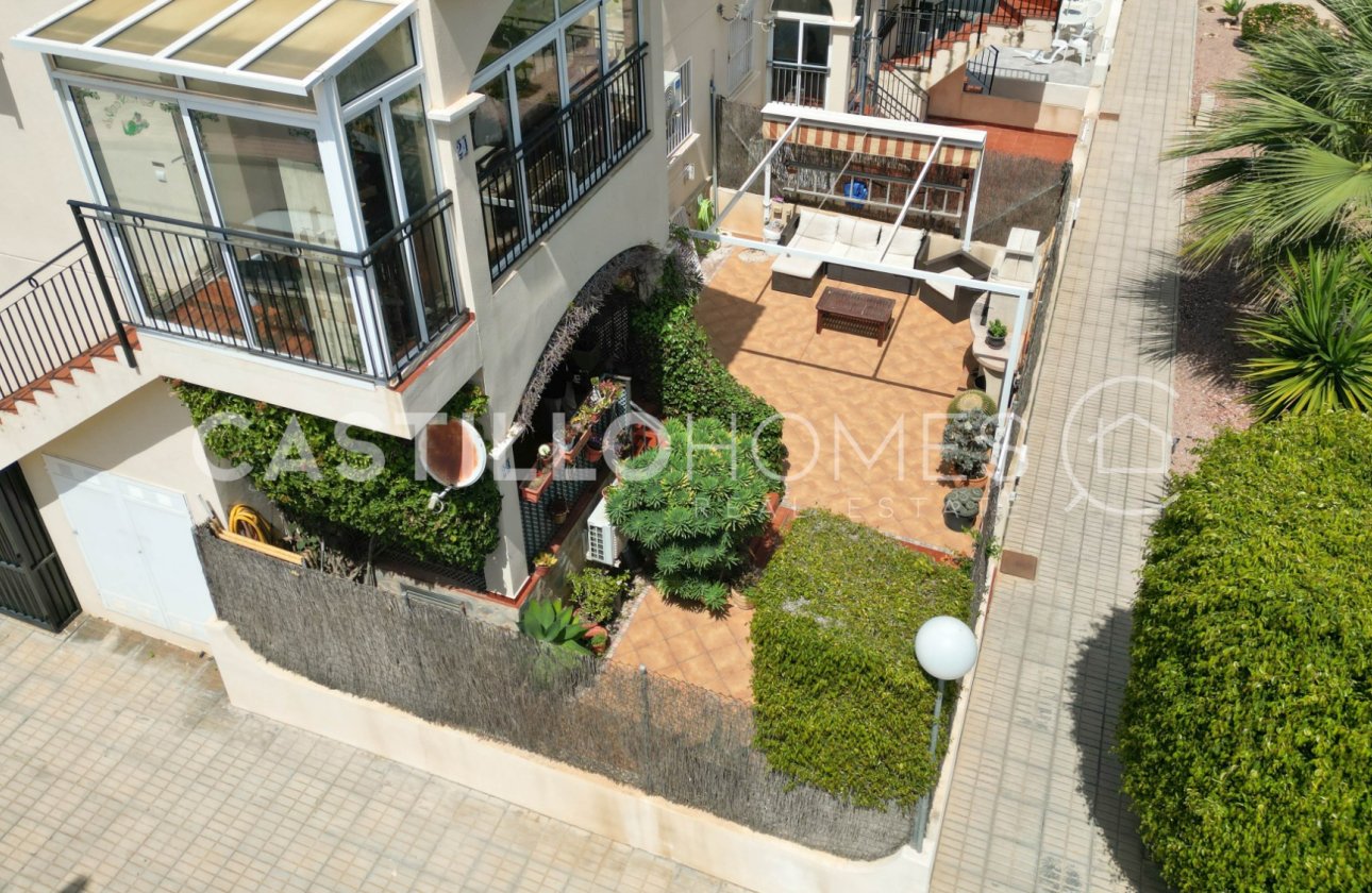 Resale - Bungalow - Orihuela Costa - La Florida
