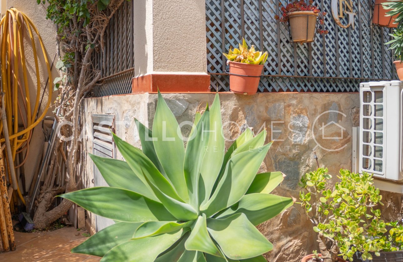Resale - Bungalow - Orihuela Costa - La Florida