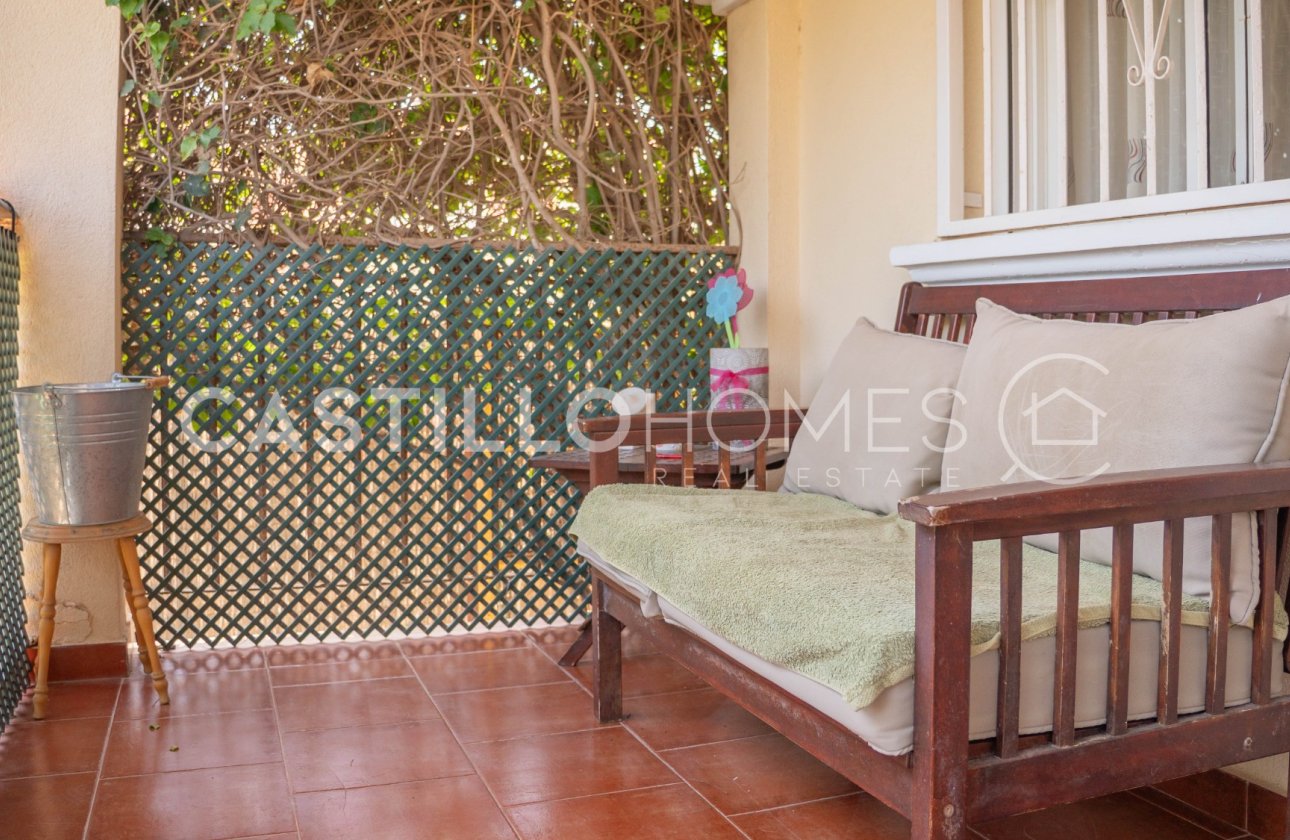 Resale - Bungalow - Orihuela Costa - La Florida