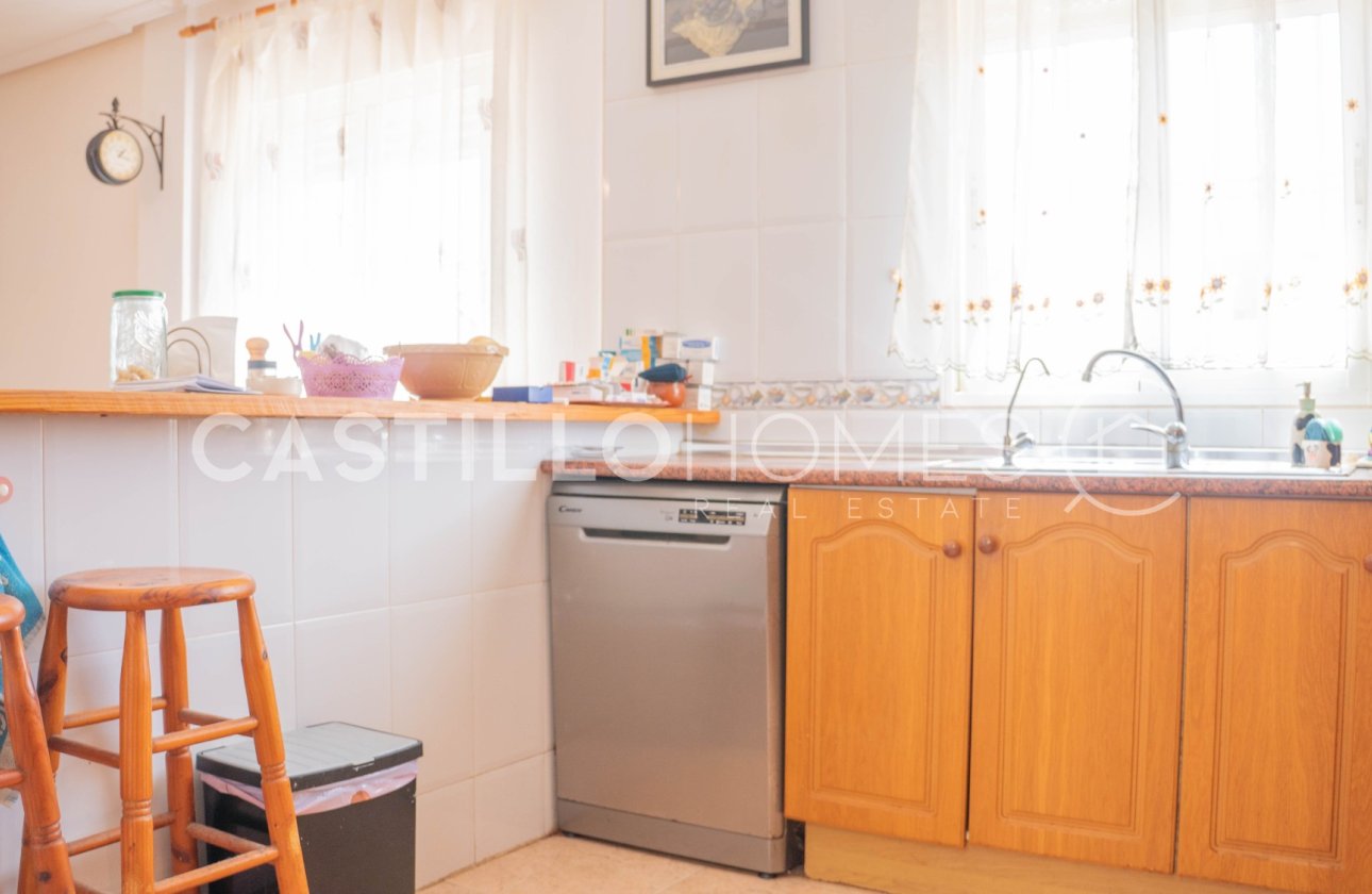 Resale - Bungalow - Orihuela Costa - La Florida