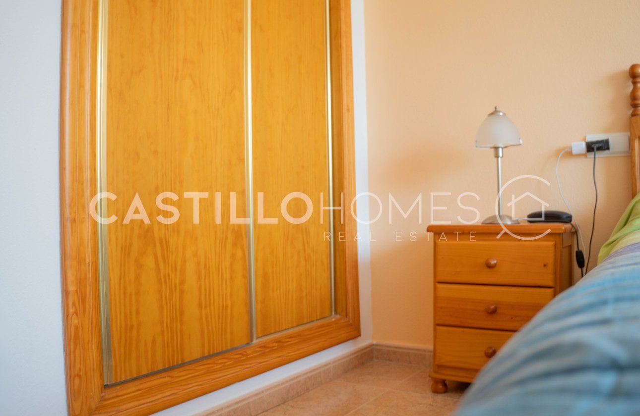 Resale - Bungalow - Orihuela Costa - La Florida