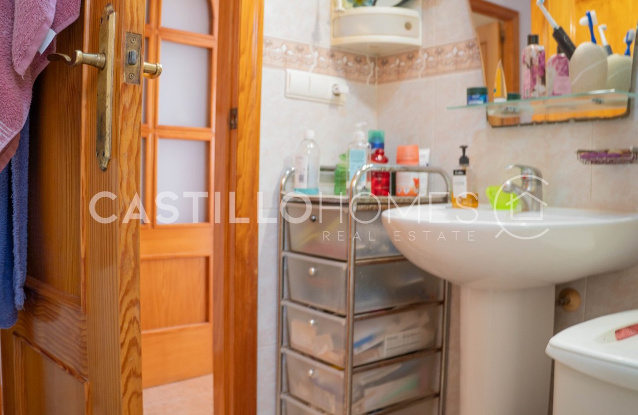 Resale - Bungalow - Orihuela Costa - La Florida