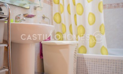 Resale - Bungalow - Orihuela Costa - La Florida
