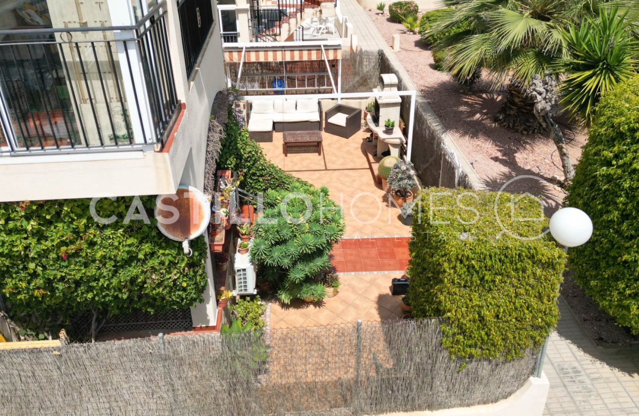 Resale - Bungalow - Orihuela Costa - La Florida
