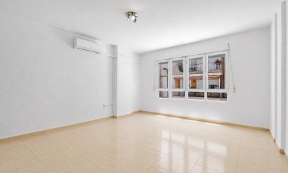 Revente - Appartement - Torrevieja - Puerto Deportivo