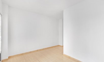 Revente - Appartement - Torrevieja - Puerto Deportivo