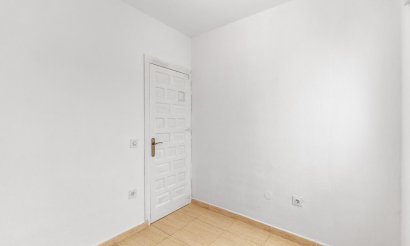 Revente - Appartement - Torrevieja - Puerto Deportivo