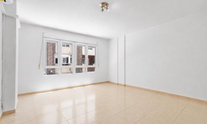 Revente - Appartement - Torrevieja - Puerto Deportivo