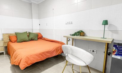 Resale - Apartment / flat - Torrevieja - El Acequión - Los Náufragos
