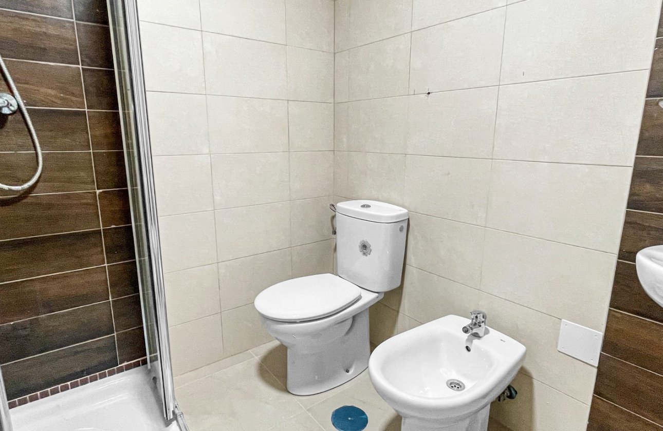 Resale - Apartment / flat - Torrevieja - El Acequión - Los Náufragos