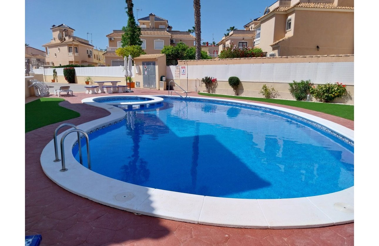 Reventa - Adosado - La Zenia