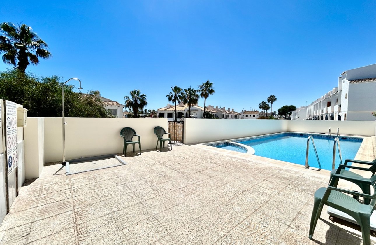 Resale - Townhouse - La Zenia