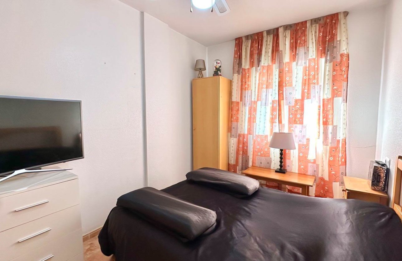 Resale - Apartment / flat - Torrevieja - Parque de Las Naciones