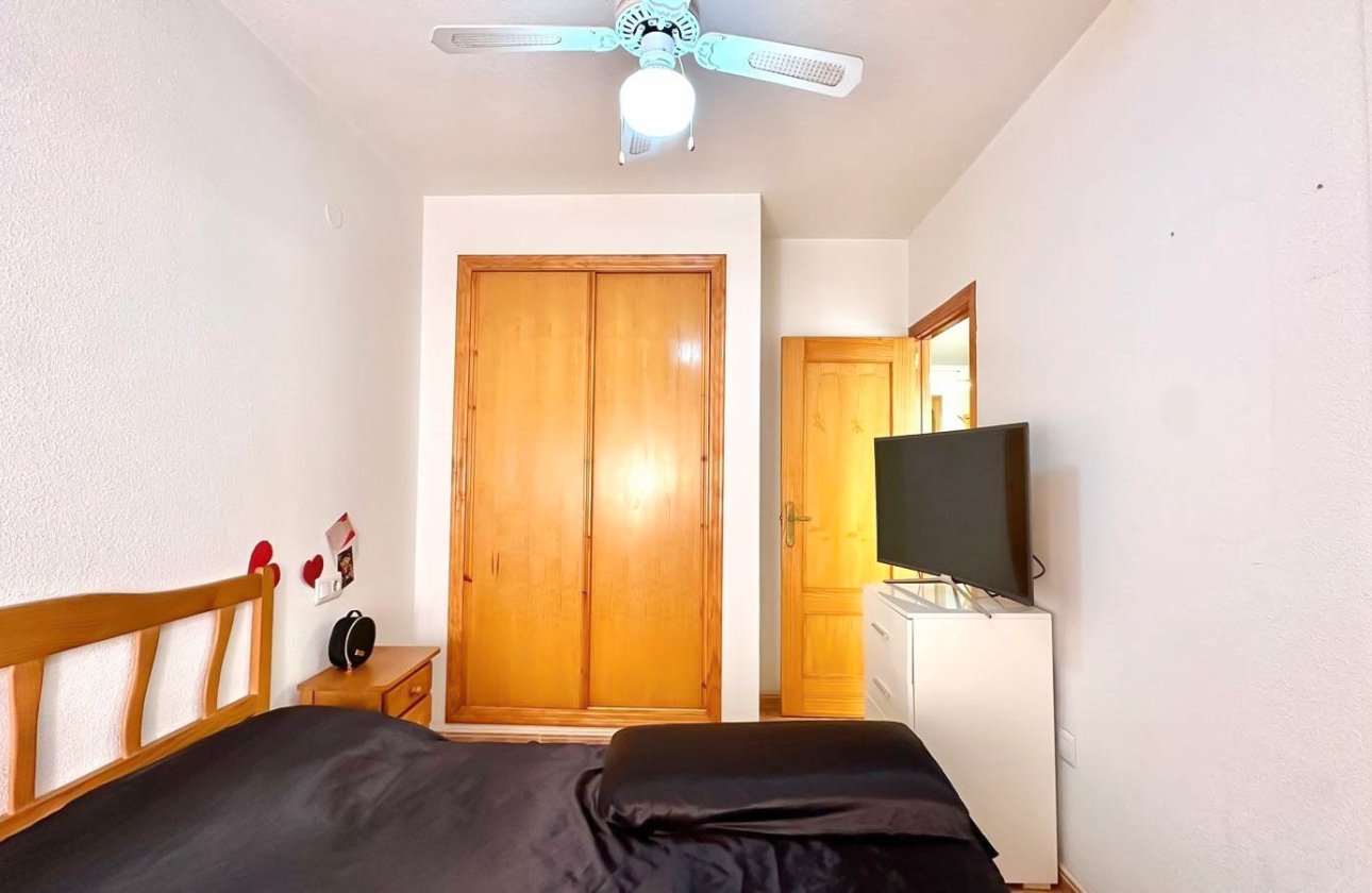 Resale - Apartment / flat - Torrevieja - Parque de Las Naciones
