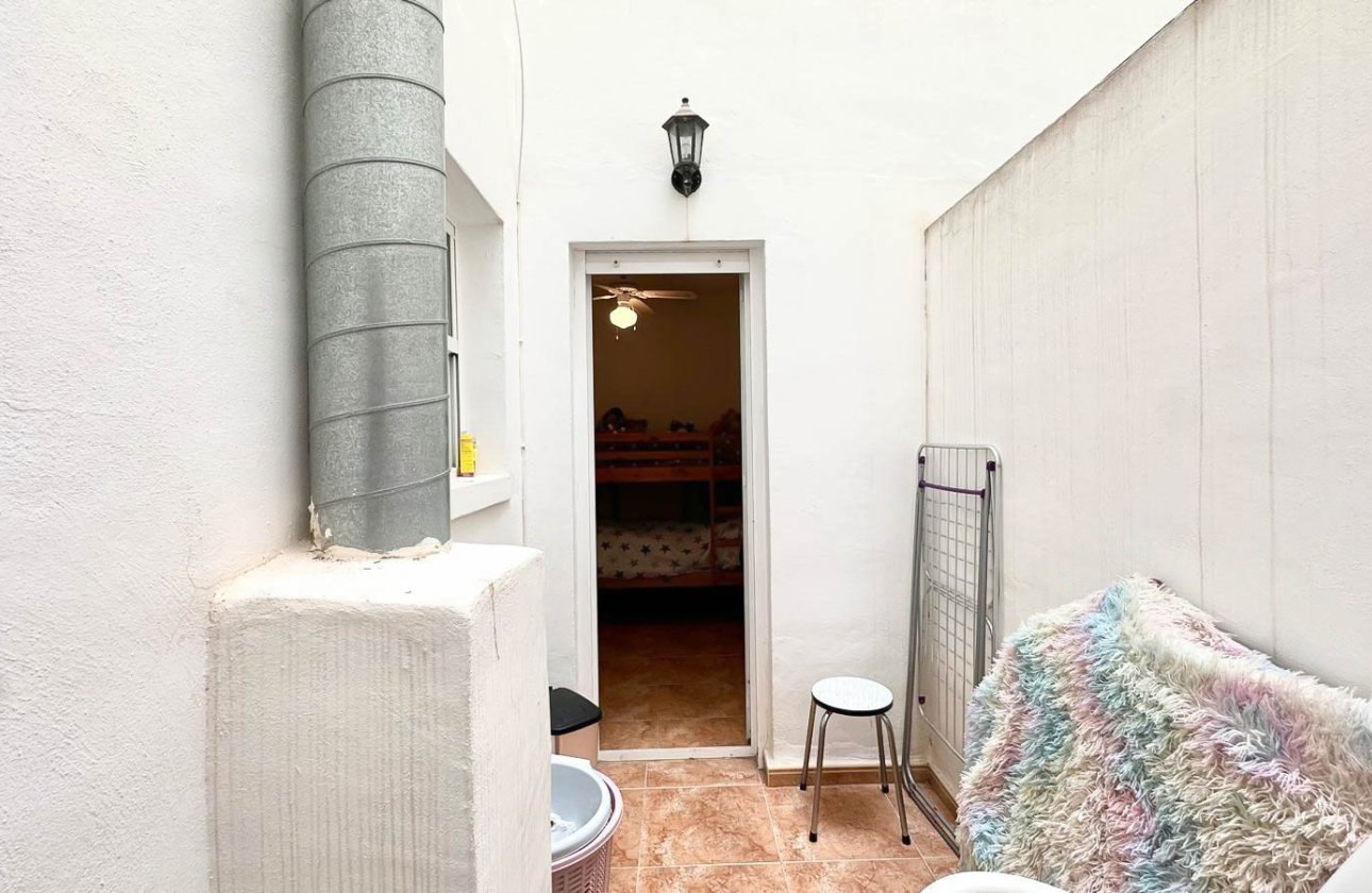 Resale - Apartment / flat - Torrevieja - Parque de Las Naciones