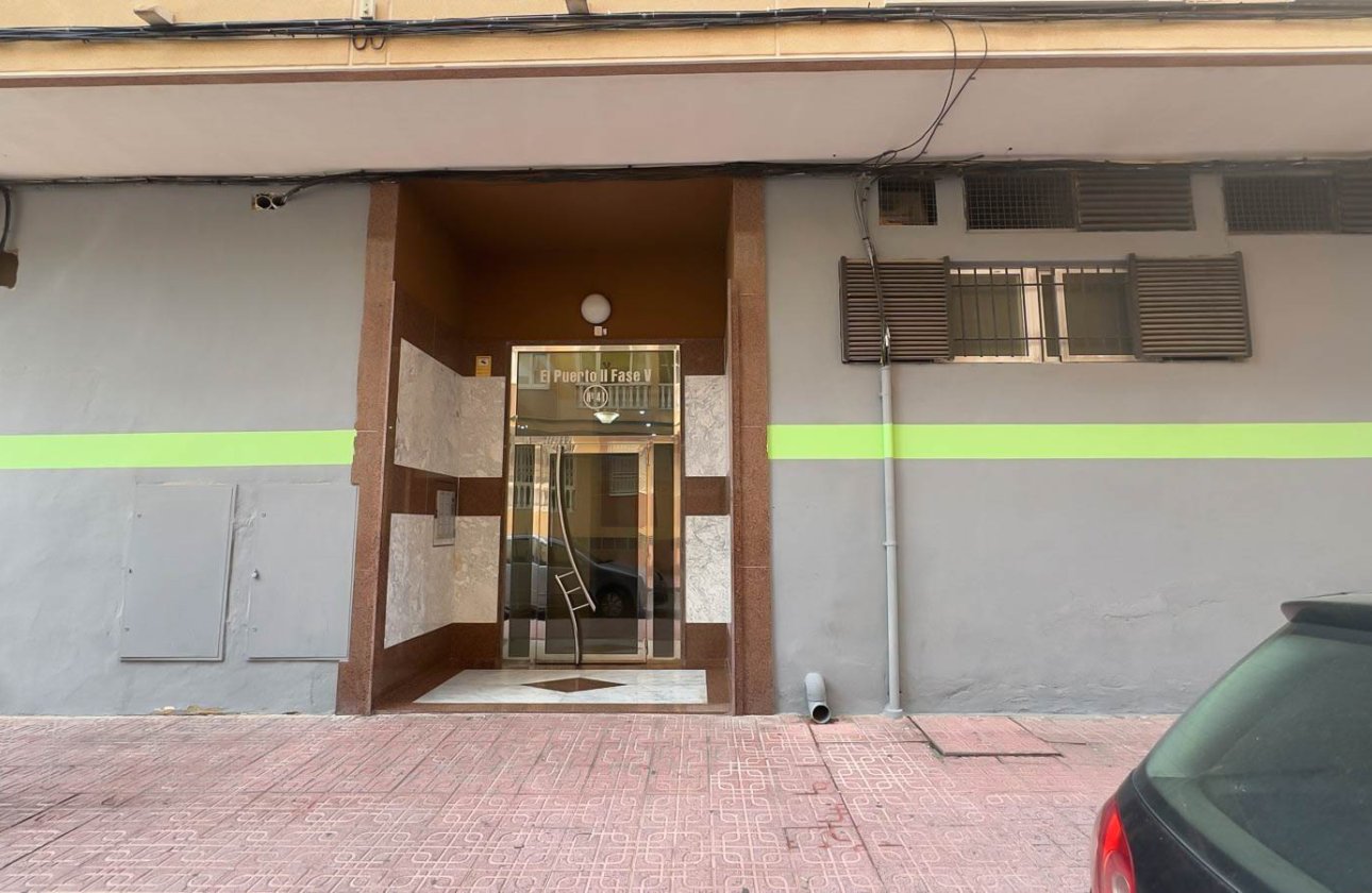 Resale - Apartment / flat - Torrevieja - Parque de Las Naciones