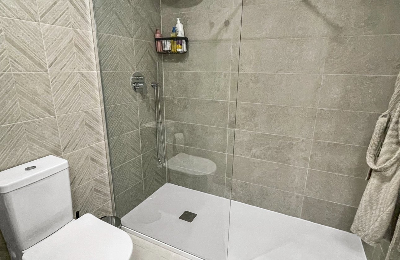 Resale - Apartment / flat - Orihuela Costa - Los Dolses