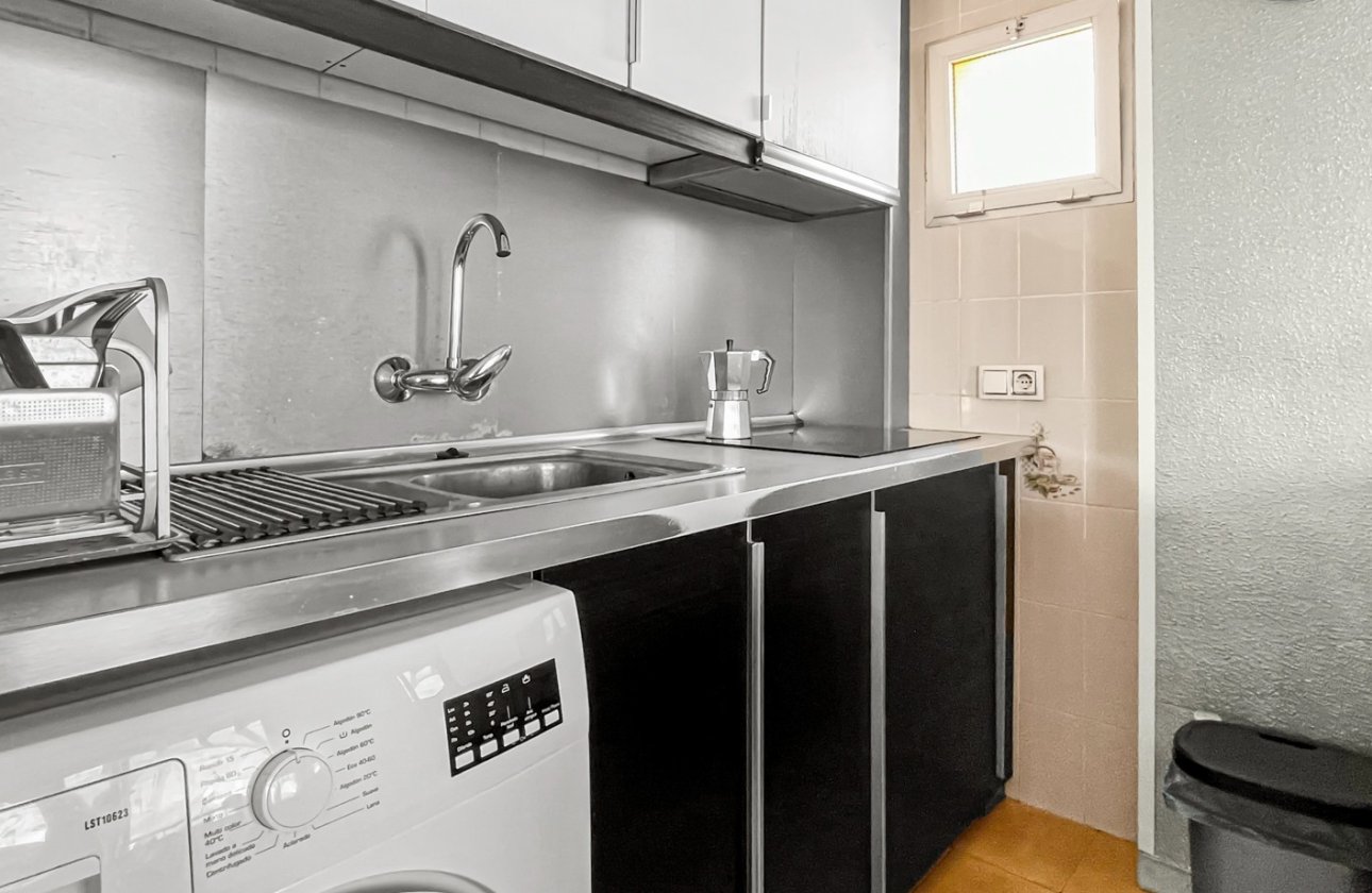 Resale - Apartment / flat - Torrevieja - Mar Azul
