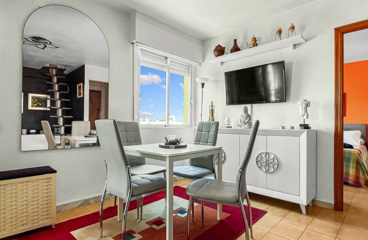 Resale - Apartment / flat - Torrevieja - Mar Azul