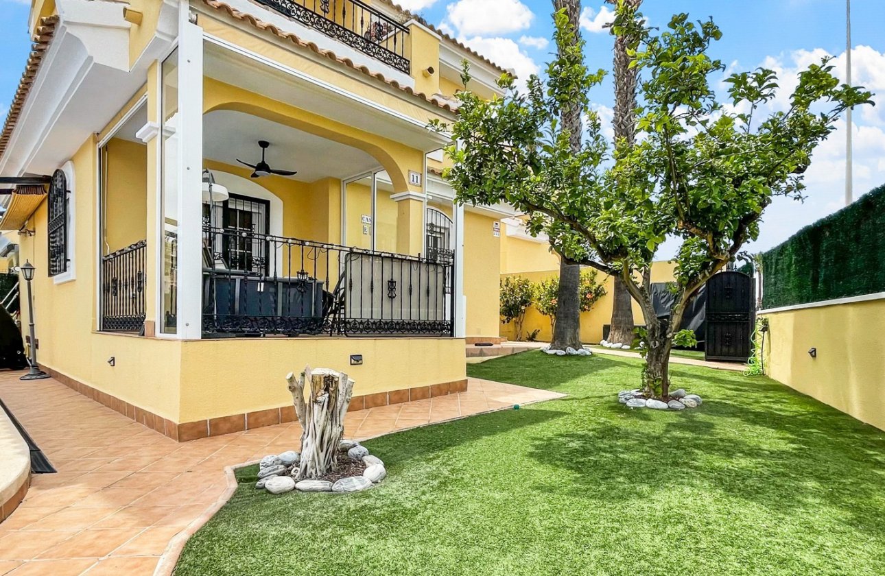 Reventa - Villa - Orihuela Costa - Los Dolses
