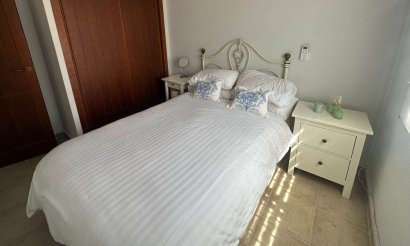 Resale - Apartment / flat - Torrevieja - Nueva Torrevieja - Aguas Nuevas