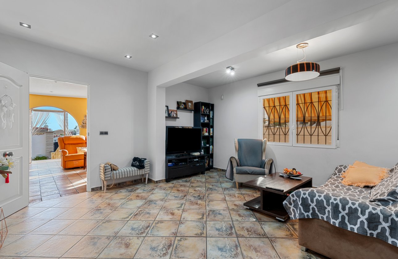 Resale - Villa - Ciudad Quesada - Ciudad Quesada - Rojales