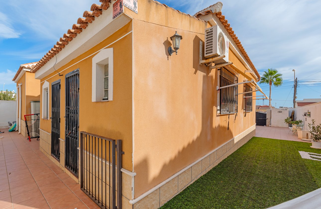 Resale - Villa - Ciudad Quesada - Ciudad Quesada - Rojales