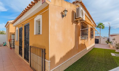 Resale - Villa - Ciudad Quesada - Ciudad Quesada - Rojales