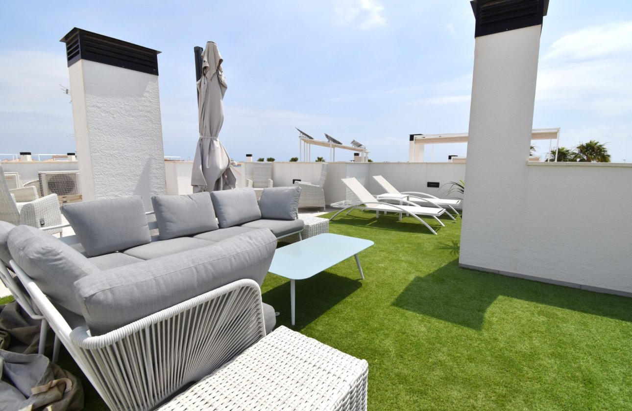 Resale - Villa - Orihuela Costa - Lomas de Cabo Roig