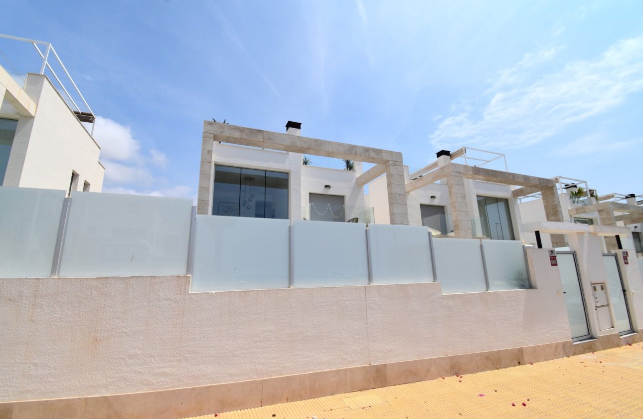 Resale - Villa - Orihuela Costa - Lomas de Cabo Roig