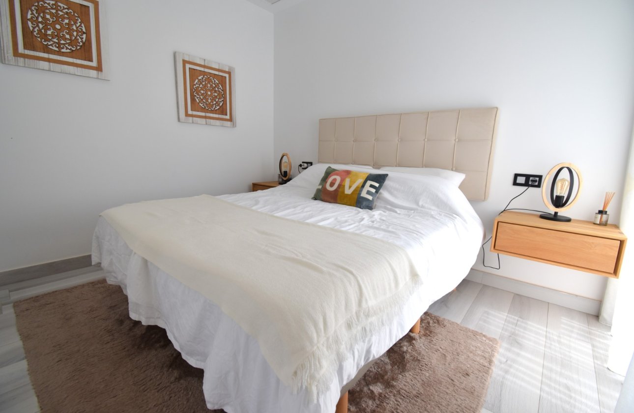 Resale - Villa - Orihuela Costa - Lomas de Cabo Roig