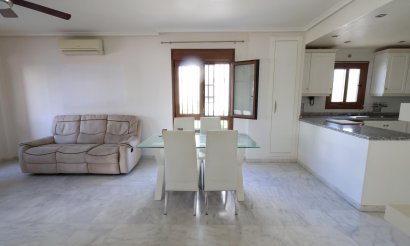 Resale - Apartment / flat - Orihuela Costa - PAU 8