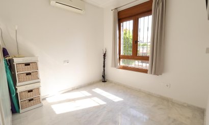Resale - Apartment / flat - Orihuela Costa - PAU 8