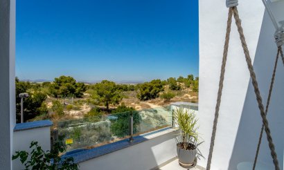 Resale - Villa - Orihuela Costa - Villamartin