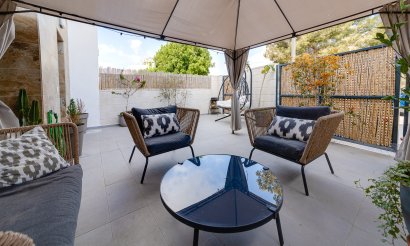 Resale - Villa - Orihuela Costa - Villamartin