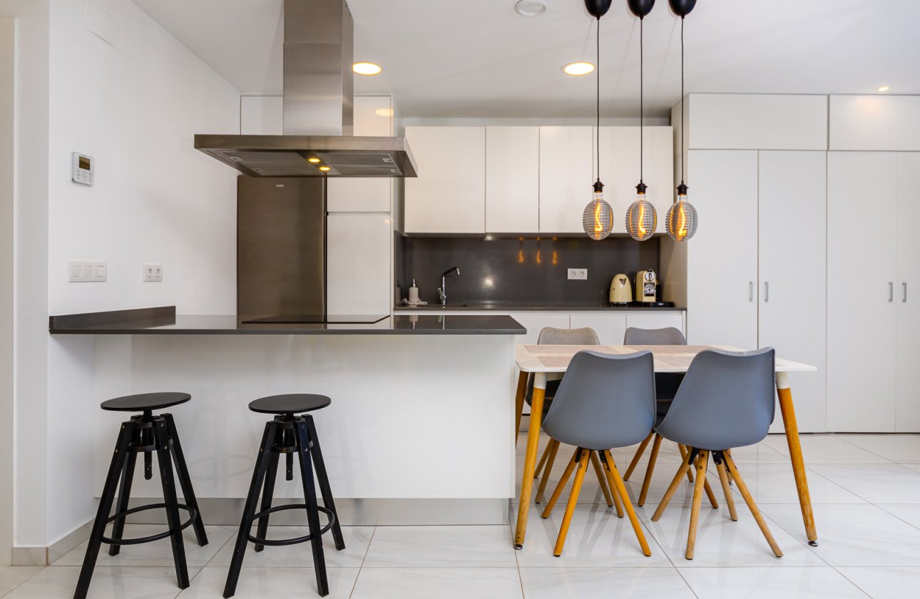 Resale - Villa - Orihuela Costa - Villamartin
