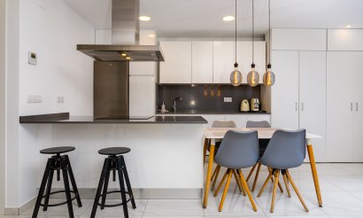 Resale - Villa - Orihuela Costa - Villamartin