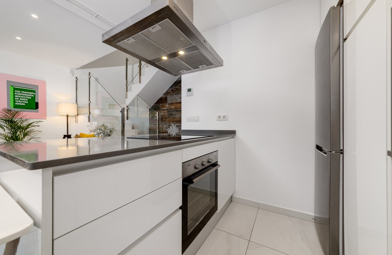 Resale - Villa - Orihuela Costa - Villamartin