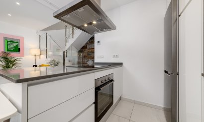 Resale - Villa - Orihuela Costa - Villamartin
