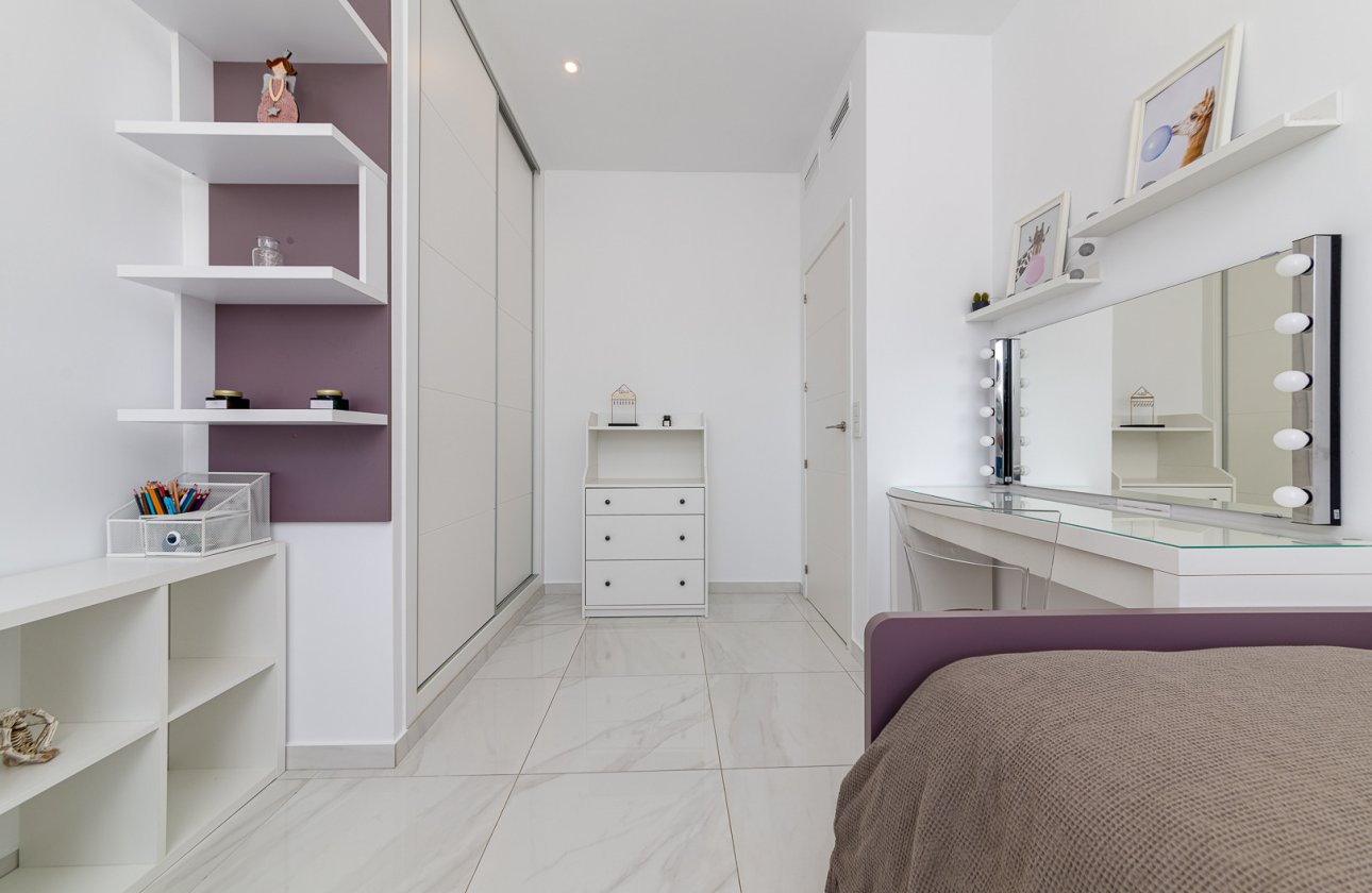 Resale - Villa - Orihuela Costa - Villamartin