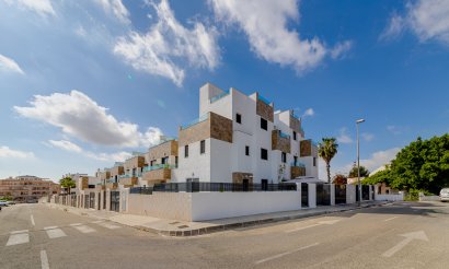 Resale - Villa - Orihuela Costa - Villamartin