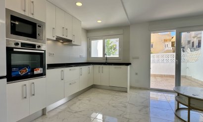 Resale - Townhouse - Torrevieja - Los Balcones