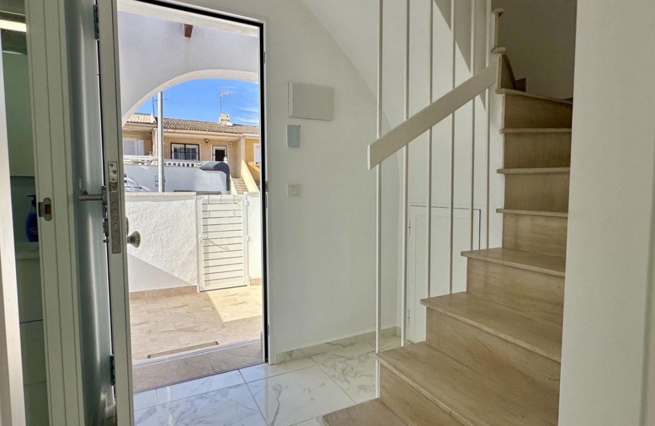 Resale - Townhouse - Torrevieja - Los Balcones