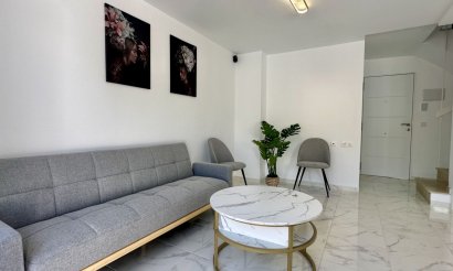 Resale - Townhouse - Torrevieja - Los Balcones