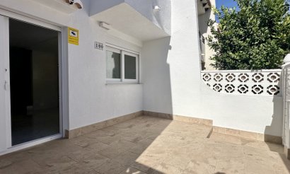 Resale - Townhouse - Torrevieja - Los Balcones