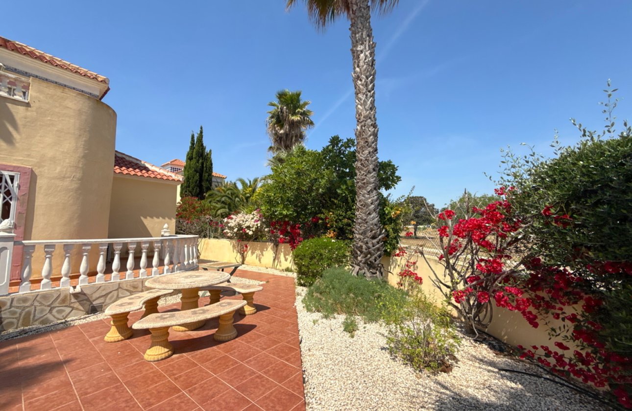 Resale - Villa - Cabo Roig - Cabo Roig>La Regia
