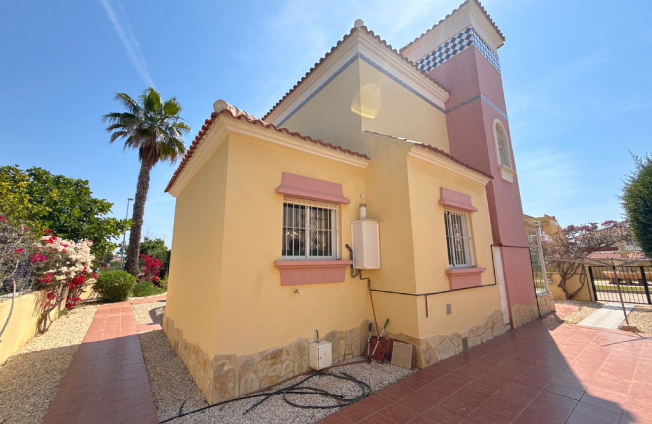 Resale - Villa - Cabo Roig - Cabo Roig>La Regia