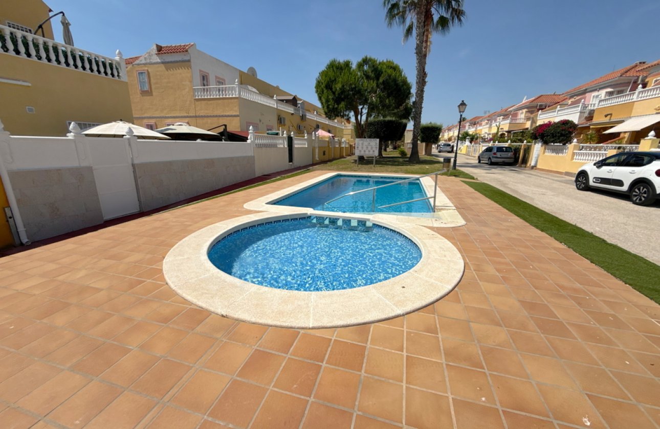 Resale - Villa - Cabo Roig - Cabo Roig>La Regia