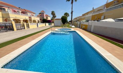 Resale - Villa - Cabo Roig - Cabo Roig>La Regia